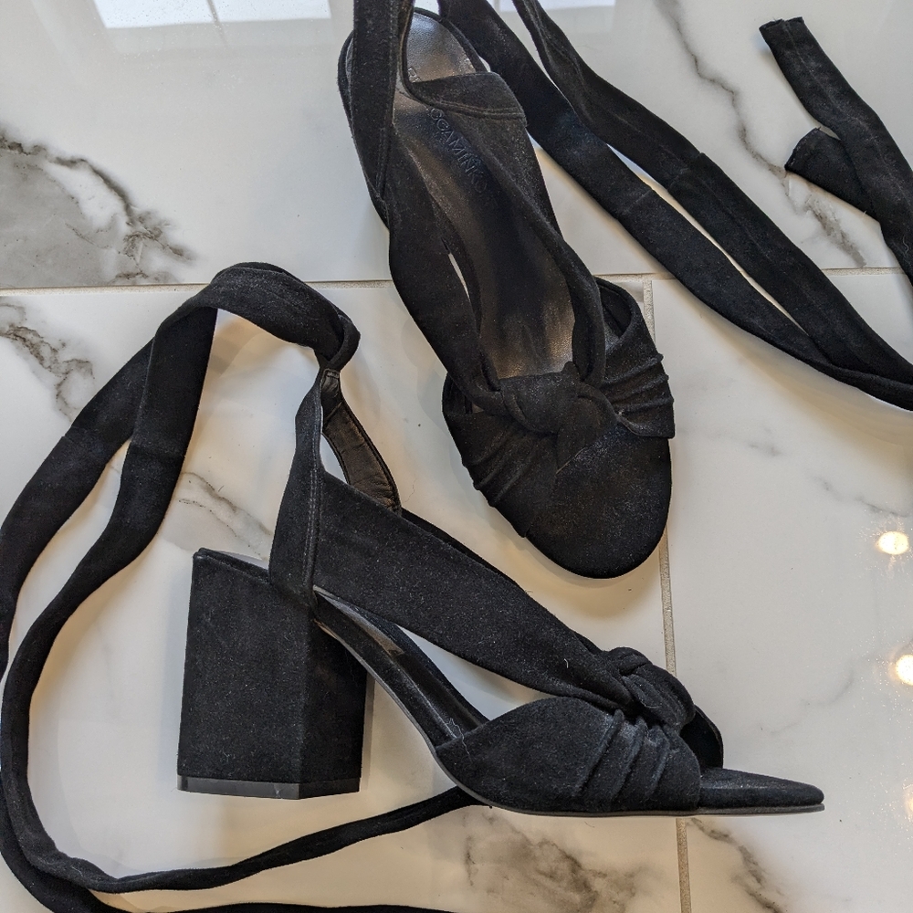 🎁Rebecca Minkoff Casie black suede wrap heels